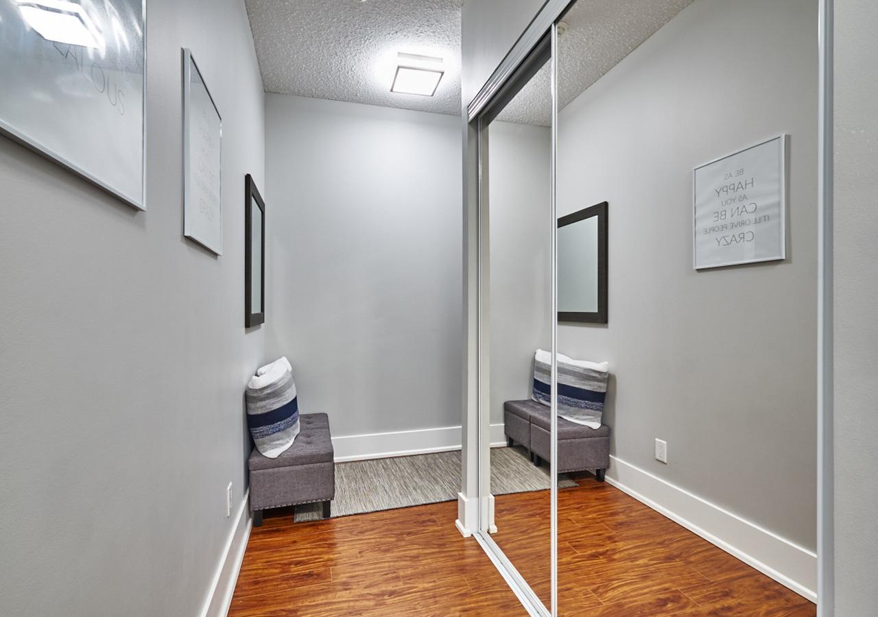 Diamond Suite Toronto Ngoại thất bức ảnh