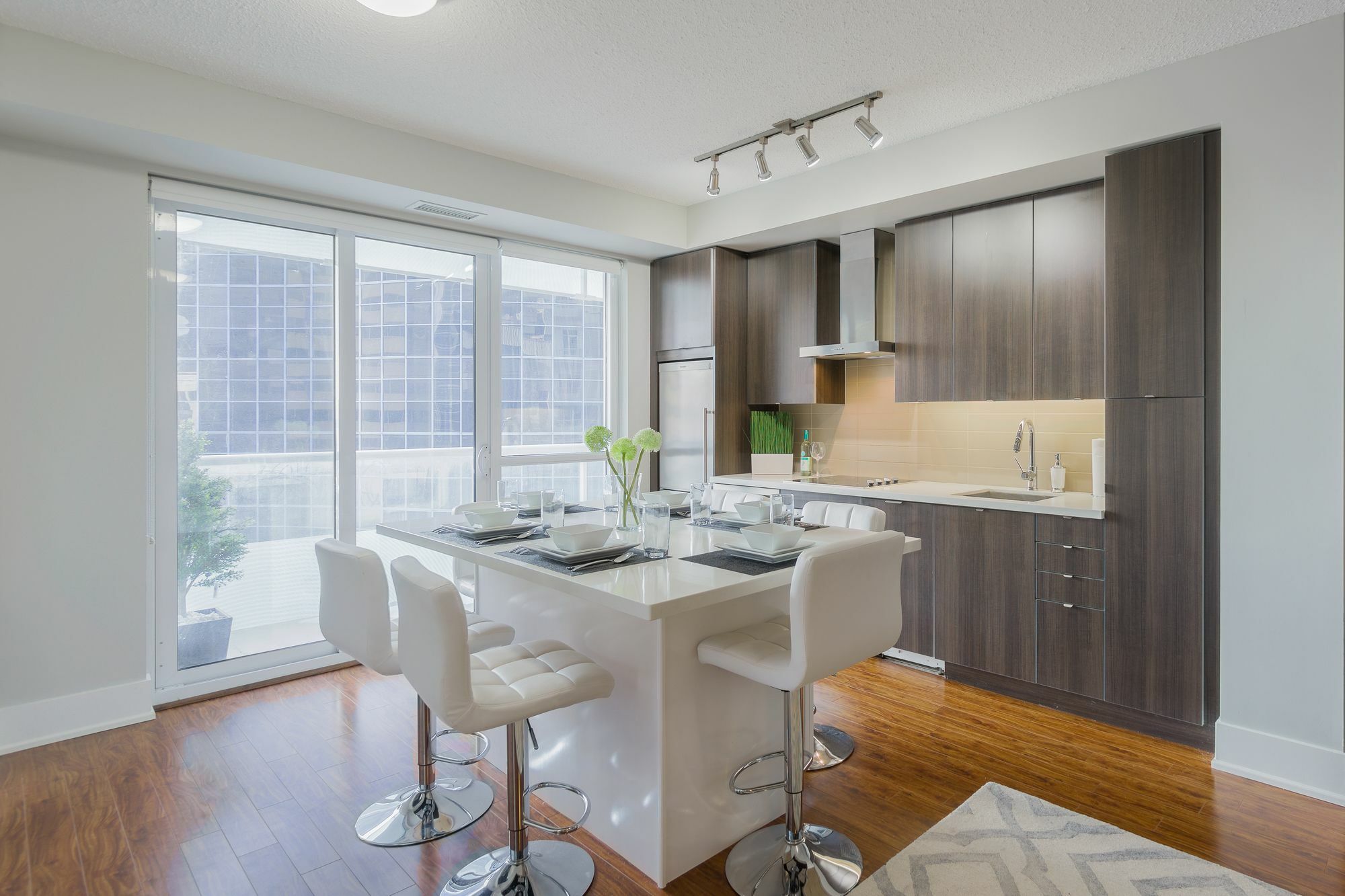 Diamond Suite Toronto Ngoại thất bức ảnh