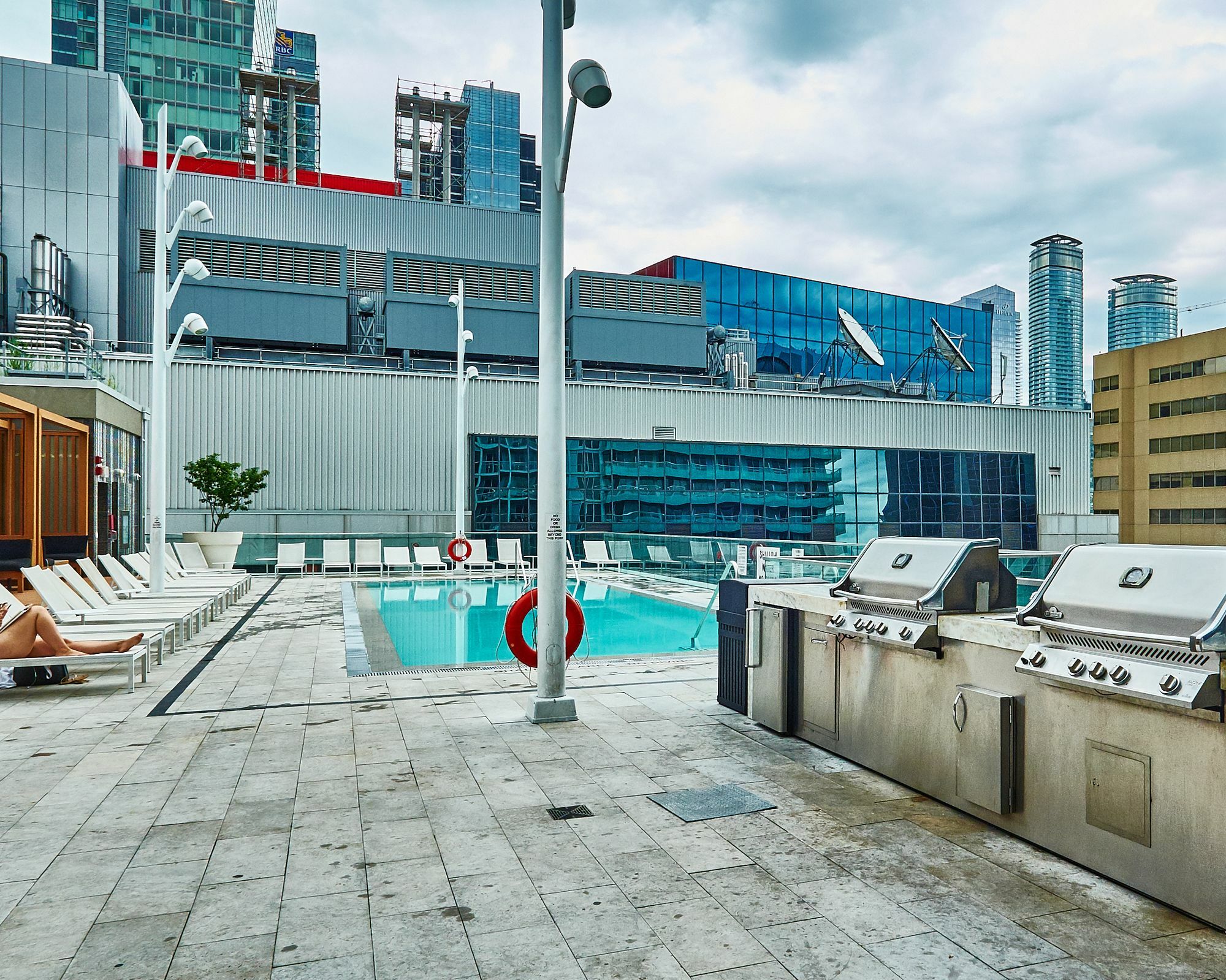 Diamond Suite Toronto Ngoại thất bức ảnh